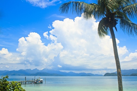Big Cloud in Blue Skyの写真素材
