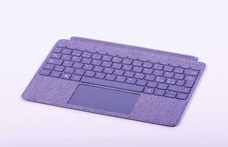 Purple detachable keyboard for tablets.の写真素材