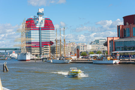 Gothenburg , Sweden - August 20 2011: View of Läppstiftet, Lilla Bommen and the Gothenburg Opera.のeditorial素材