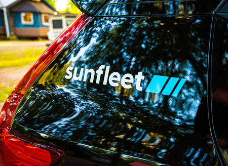 Gothenburg, Sweden - June 28 2019: Sunfleet logo on the C pillar of a Volvo XC40.のeditorial素材