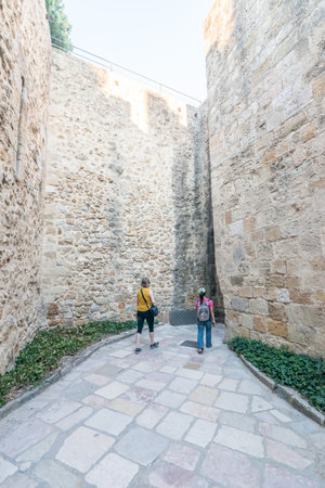 Lisboa, Portugal,  - July 24 2016: Inside the walls of Castelo de S. Jorge.のeditorial素材