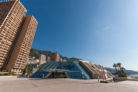 monaco, monaco - July 08 2008: Monaco - July 08 2008: Exterior of Grimaldi Forumのeditorial素材