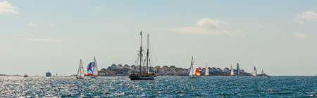 TjÃ¶rn, Sweden - August 17 2013: TjÃ¶rn Runt is an annual long distance sailing competition that takes place around the island of TjÃ¶rn. View from RÃ¶nnÃ¤ng with Ãstol island in the background..のeditorial素材