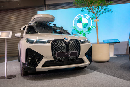Gothenburg, Sweden - december 05 2021: White 2022 BMW iX on display.のeditorial素材