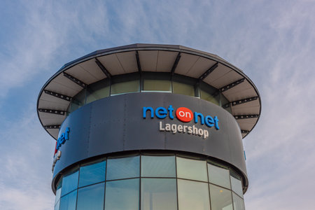 Gothenburg, Sweden â january 10 2021: NetOnNet sign on a warehouse.のeditorial素材