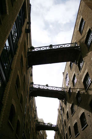 walkways Shad Thames, Londonの写真素材
