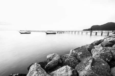 stops and the old bridgeの写真素材