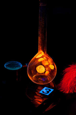 True fluorescence fingerprint with ruler.