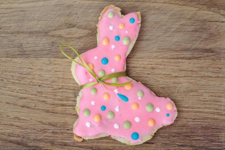 Easter bunny shaped gingerbread cookieの写真素材