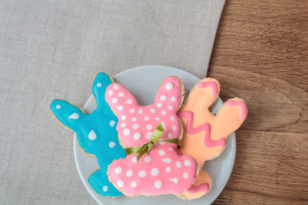 Easter bunny shaped gingerbread cookiesの写真素材