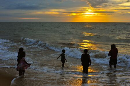 people and sunsetのeditorial素材