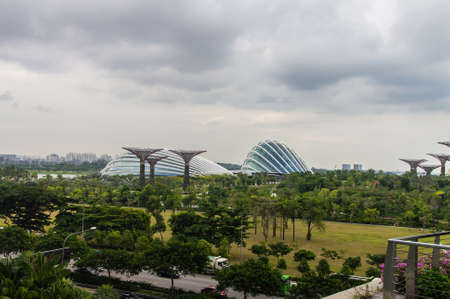 Singapore. Gardens by the Bay. View From BridgeSpanning 101 hectares of reclaimed land in central Singapore, adjacent to the Marina Reservoir.のeditorial素材