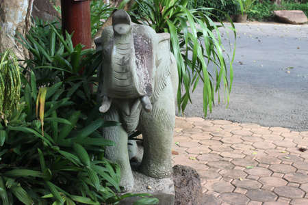 Elephant statue is craftsmanship.の写真素材