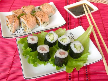 The dishes of Japanese cuisine are shown in the picture.         の写真素材