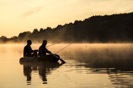 2 man fishing on the lakeのeditorial素材