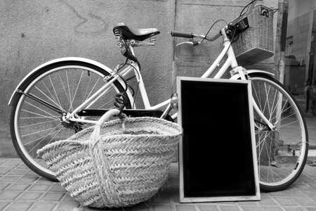 board, bicycle, and wicker の写真素材