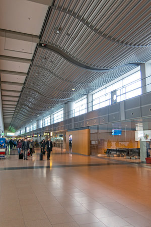 Hamburg, Germany - October 26, 2016. Passenger hurry to the gate after security check early morning in Hamburg, Germany. Fuhlsbuettel is the 3d largest Airport in germany.のeditorial素材