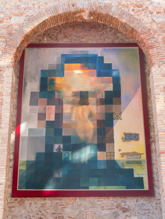 FIGUERES, SPAIN-JULY 17, 2017: Hall with Lincoln in Dalivisionのeditorial素材