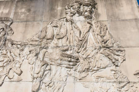 Frieze with relief of Che Guevara in the Memorial and Museum in Santa clara. Che Guevara was a commander in the Rebel Army who overthrew Batista from government in 1959.の写真素材