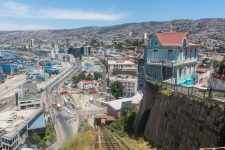 View on Cityscape of historical city Valparaiso, Chile. The colorful houses and hectic street in Valparaiso. It is the most important seaport in Chile.のeditorial素材