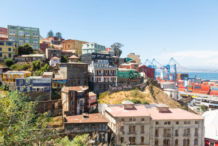VALPARAISO, CHILE - JANUARY 2, 2018: Cityscape of Valparaiso city from Artilleria funicular, Chile. The colorful houses and hectic street in Valparaiso. It is the most important seaport in Chile.のeditorial素材