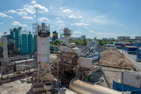 asphalt factory in russia moscowのeditorial素材