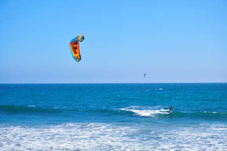 Kite surfer California coastal shores : Malibu beaches Summerのeditorial素材