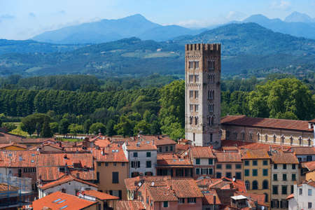 Aerial view of the small medieval town of Lucca, Toscana (Tuscany), Italy, Europe. View from the Guinigi towerのeditorial素材