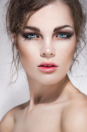 Portrait of beautiful young womanの写真素材