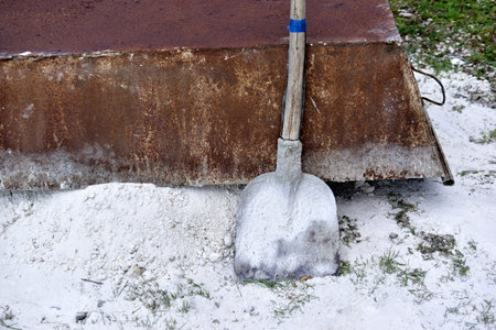 Shovels and other tools for mixing mortar and concrete
