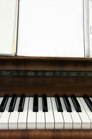  Closeup of a old piano keyboard の写真素材