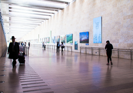 Unidentified passengers at Ben Gurion International Airport  one of the best safety and tight security in the industry of the world. Tel Aviv. Israelのeditorial素材
