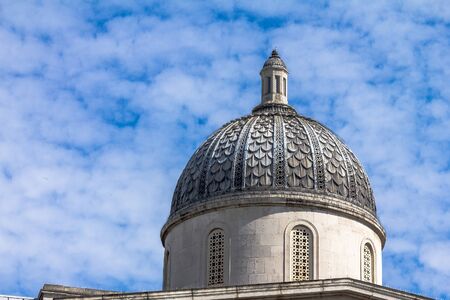 Domed roof of the National Gallery in Trafalgar Square, London . UKのeditorial素材
