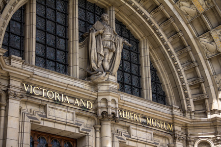 The impressive facade of the Victoria and Albert Museum .  V&A Museum is the world's largest museum of decorative arts and design. Londonのeditorial素材