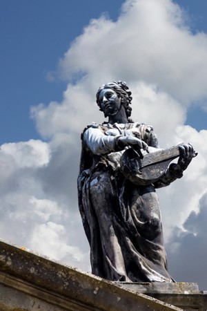 Statue of the Terpsichore - the muse of dance. Roof of the Clarendon building, Oxford University. The statue is by James Thornhill, dating from the early 18th century.のeditorial素材
