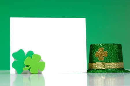 Blank notecard with St. Patricks day decorationsの写真素材