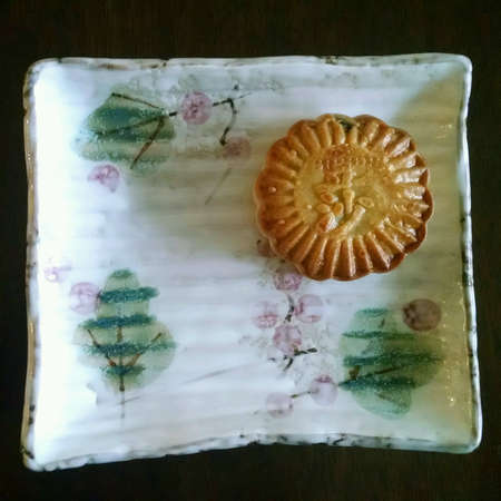 Mooncake on Saucerの素材