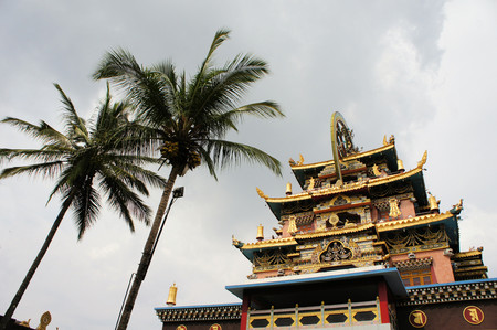 Golden temple at the largest Tibetan refugee settlement in Bylakuppe, Karnataka, Indiaの写真素材