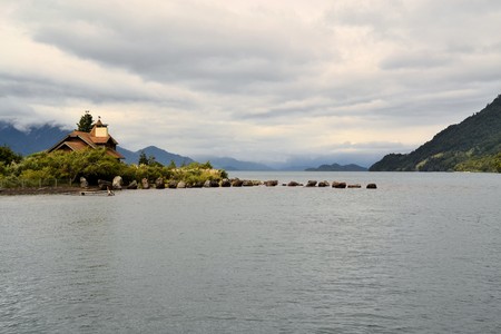 View over Lago Todos Los Santos towards Andes mountains and the border to Argentina, Patagonia, Chile.のeditorial素材