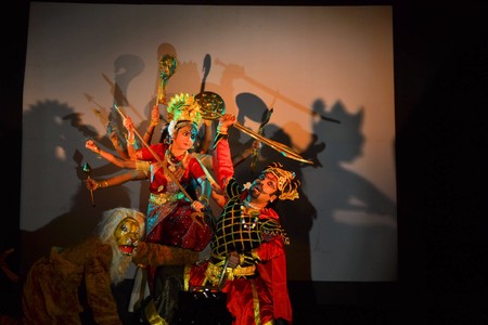 Kolkata, India - 9 October 2013:  A dance performance at an unidentified Pandal in Kolkata during Durga Puja shows her legendary fight against a demon in Hindu mythology. Durga Puja is one of the biggest festivals in Indiaのeditorial素材