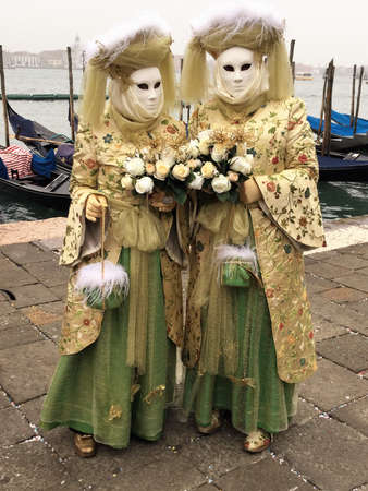 couple costumed for venise carnivalのeditorial素材