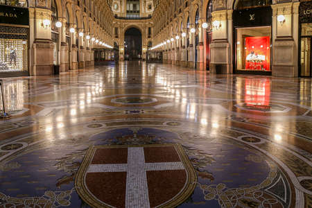 MILAN, ITALY - DECEMBER 12, 2016: Interior at Vittorio Emanuele II Gallery on night.のeditorial素材