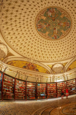WASHINGTON DC, USA - SEPTEMBER 4, 2018: Inside in one room of the Library of Congress. It is the research library officially serving the US Congress and the national library of the USA.のeditorial素材