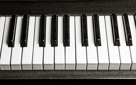 black and whtie old piano keys 