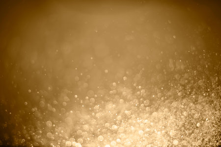 The sprayed mist diffusing background looks beautiful and precious.
