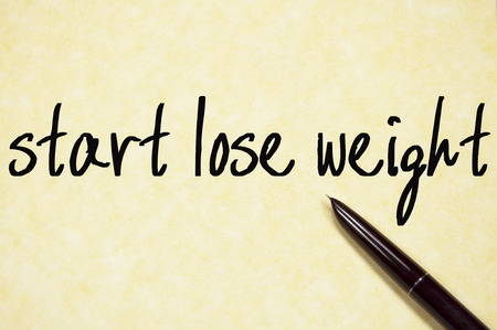 start lose weight text write on paperの写真素材