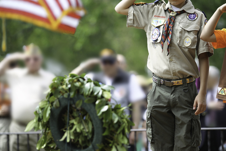 Memorial Day saluting at a cemetery.のeditorial素材