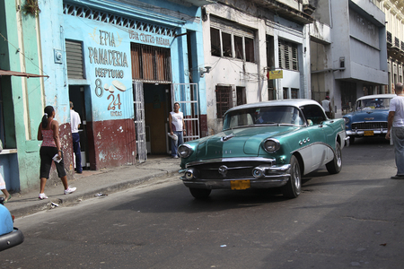 Antique car on the street in Havana, Cubaのeditorial素材