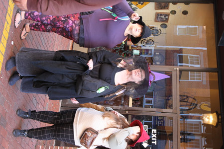 Salem, MA, US. October 30, 2022: People visiting the annual Haunted Happenings event held during the month of October in celebration of the town's history of witch trials and Halloのeditorial素材