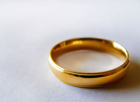 Close up of a golf wedding ringの写真素材